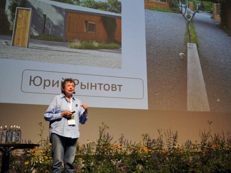 Marina Kriachko 2022-ųjų konferencijoje "Garden style".